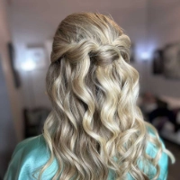 Haliey Gazzana's Images